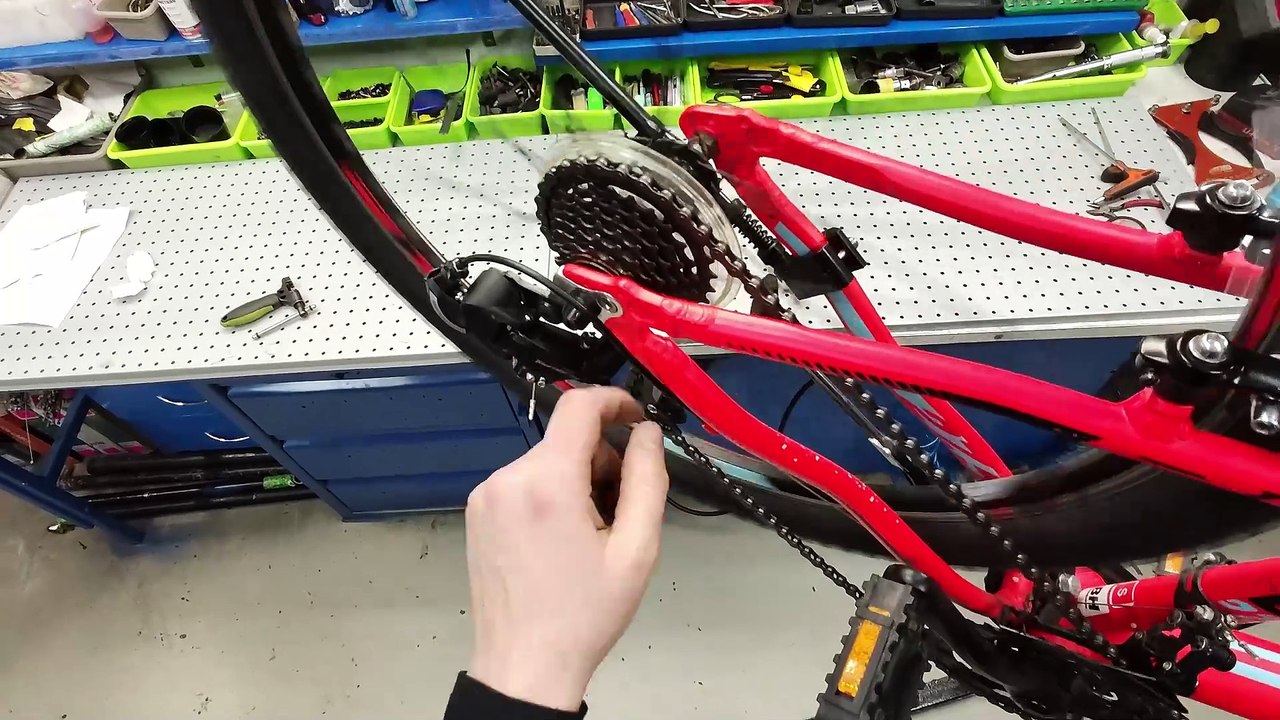 We shorten the chain on the bike. What happens when the chain is short?