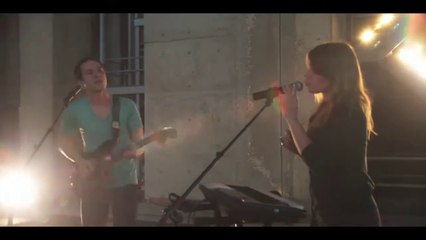 Savoir Adore - We Talk Like Machines (Live SXSW 2009)