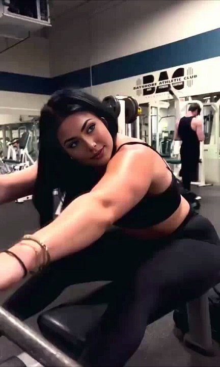 Anya - Gym time
