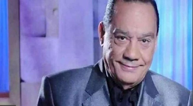 نجل حلمي بكر: زوجة والدي خطفته حياً وميتاً وسأقاضيها