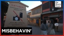 Kyoto restricts tourists in Geisha alley