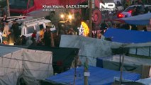 في استراحة لالتقاط الأنفاس.. فلسطينيون يعلقون زينة رمضان على خيام النزوح