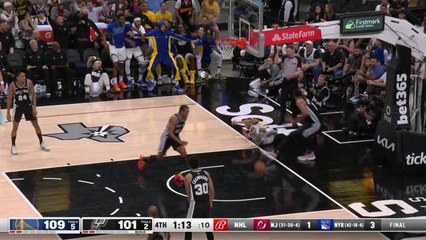 Trayce Jackson-Davis posterizes Wembanyama