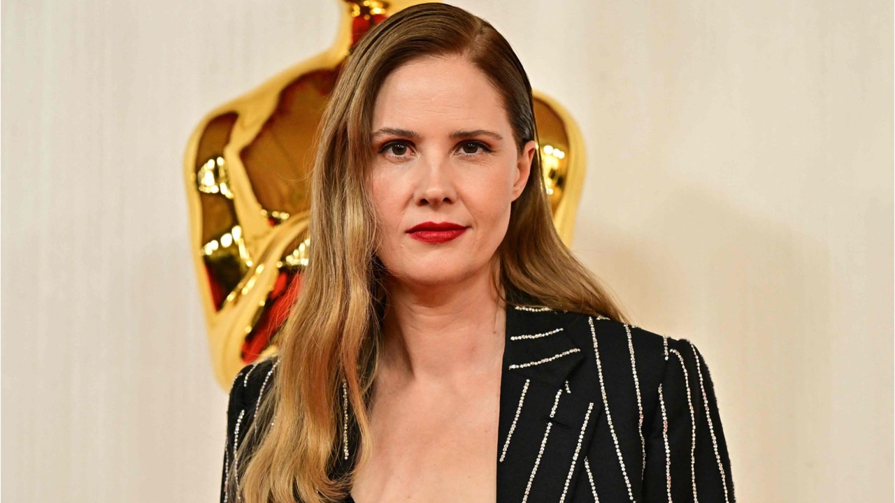 GALA VIDEO - Anatomie d’une chute récompensé aux Oscars, Justine Triet émue : “J’ai fondu en larmes, j’ai craqué”