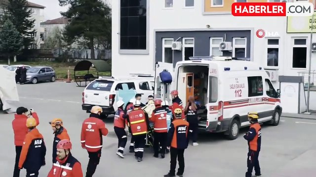 Lisede ki tatbikat gerçeğini aratmadı: Öğrenciler böyle kurtarıldı