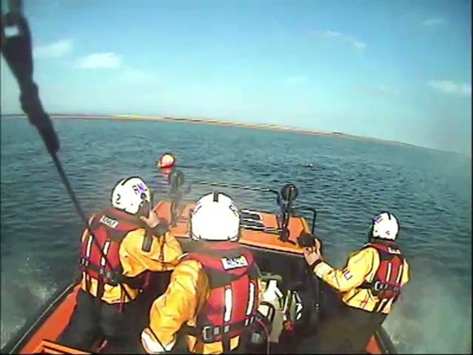 Hunstanton RNLI's hovercraft crew rescues three girls from drowning at Brancaster in 2013