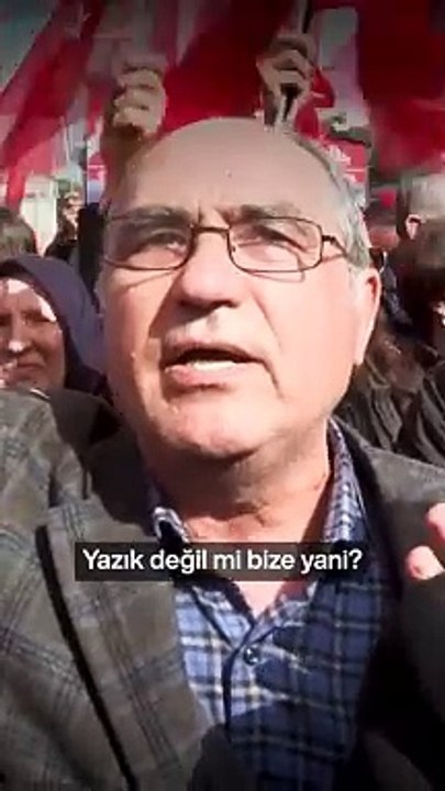 Özgür Özel: Emeklilerin cebinden 5,5 çeyrek altın çalan kişi Recep Tayyip Erdoğan'dır
