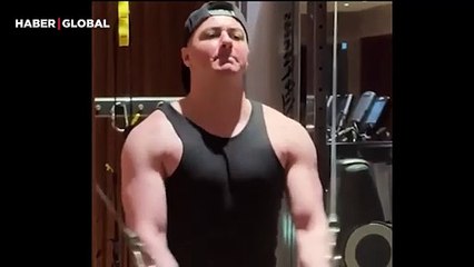 Askere giden Semicenk'in sakalsız hali hayranlarını şoke etti