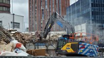 Rubble falls near shoppers as Mid City House is demolished in Sheffield