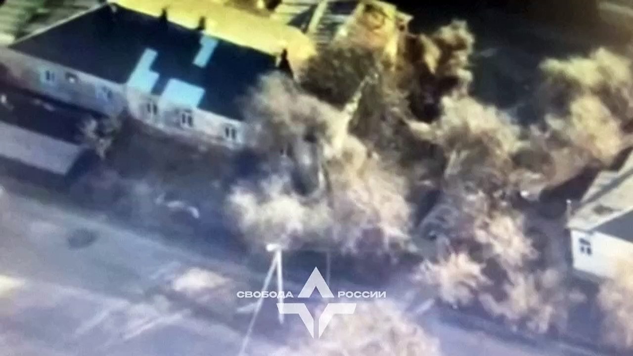 Pro-ukrainische russische Kämpfer greifen Grenzorte in Russland an