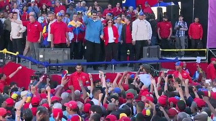 Maduro vai concorrer a 3º mandato na Venezuela; oposição ainda não tem candidato