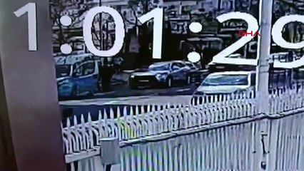 Diyarbakır'da minibüsün çarptığı 17 yaşındaki çocuk öldü