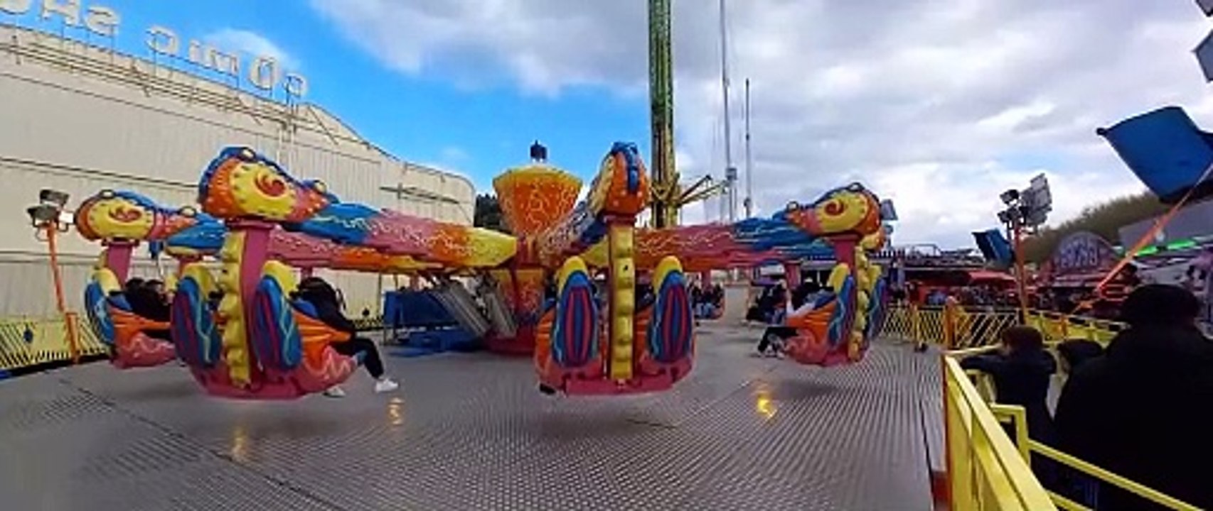 Foire de GRENOBLE 2023 - Foire des RAMEAUX  #fêteforaine #manege #sensation #grenoble #france  (55)