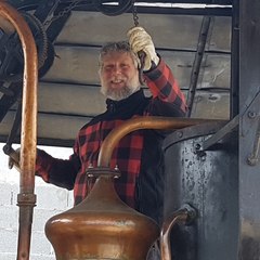 La Distillerie des Monts d’Ardèche – « Les Feux de Saint-Jean » à Saint-Jean-Chambre