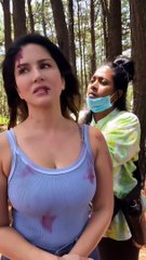 सिर से कपड़ों तक खून में लिपटी दिखीं सनी लियोनी, दिखाया खूंखार रूप