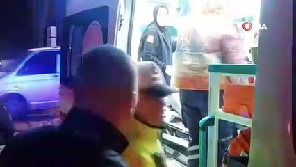 Kadıköy'de kontrolden çıkan taksi, otomobile arkadan çarptı: 1 yaralı