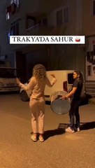 Trakyalı sahuru dedi böyle göbek attı