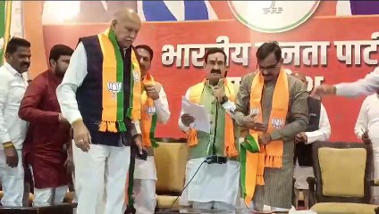 कांग्रेस को 440 वोल्ट का झटका, फिर कांग्रेस के 100 से अधिक नेता भाजपा में शामिल