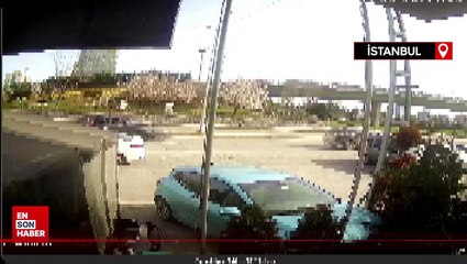 Ataşehir'de motosikletli iki şüpheli iş yerine ateş açtı