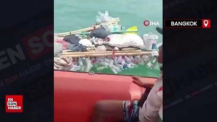Tayland'da pet şişelerden yaptığı botla denize açılan adam mahsur kaldı