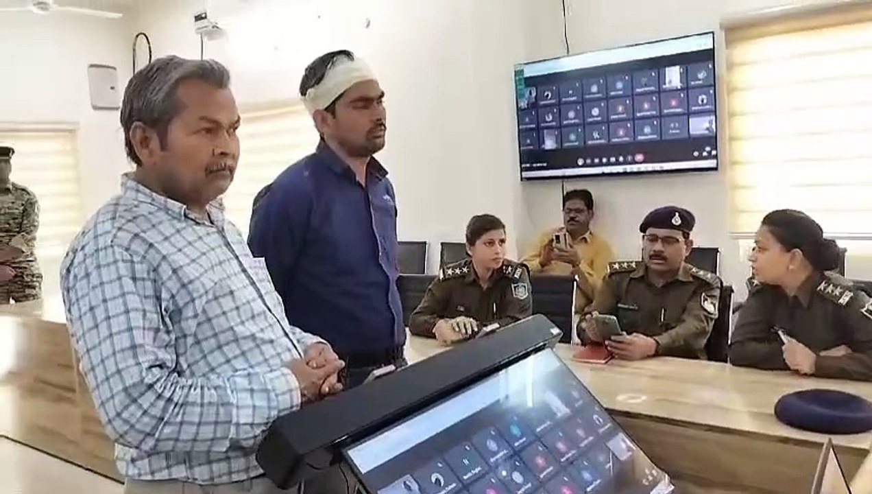 हथियारबंद बदमाशों ने कार को रोककर केन्द्रीय सुरक्षा बल के जवान को पीटा