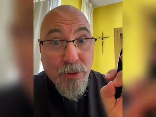 Cuando Jesús murió en la cruz, muchos santos resucitaron - Padre Juan Molina