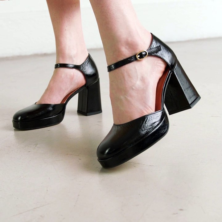 088-VERO-CUIR-BRILLANT-E23-NOIR_VIDEO