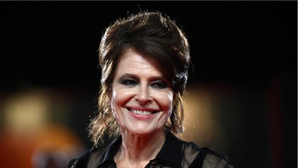 GALA VIDEO - “Je les aimais…” : Fanny Ardant proche de la famille princière de Monaco, elle évoque son enfance près d’eux