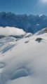 Bienvenue à Chamonix, la station reine des Alpes françaises ! ⛷️✨ Rejoignez-nous pour une expérience alpine inoubliable à Chamonix ! ️❄️  Abonne-toi au Petit Mauda !   @maximemoulin