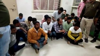 टी आई वीरेश कुशवाह व पांच आरक्षक लाइन अटैच, दो एस आई, तीन प्रआ सस्पेंड