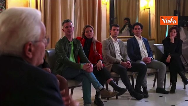 Mattarella: Italia fondata su lavoro, non sul privilegio