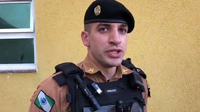 Tenente Tavares fala sobre a prisão de três homens que realizaram um assalto a mão armada nesta tarde
