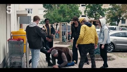 Coma (2024) Saison 1 -  (EN)