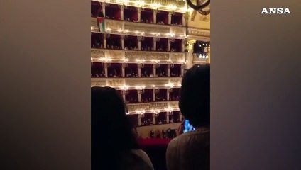 "Stop genocidio", manifestazione pro-Palestina al San Carlo di Napoli