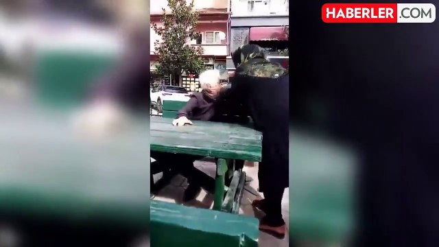 Eşi yeni vefat eden kadın, kendisini rahatsız edip para teklif eden adamı evire çevire dövdü