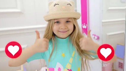 Diana is going to swim in the pool. Dad explains how to swim properly