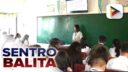 Télécharger la video: Panukalang itaas sa P10K ang teaching allowance ng public school teachers, pirma na lang ni PBBM ang hinihintay