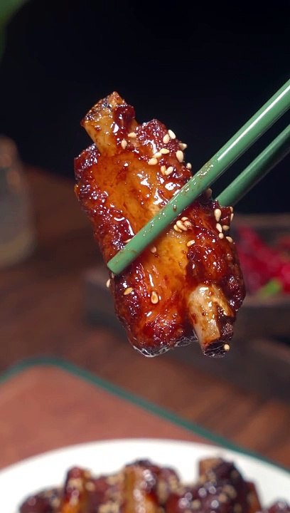 Chinese cuisine sweet and sour pork ribs