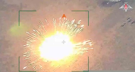 ロシアは、ウクライナのMi-8およびMi-17ヘリコプターに対するクラスター弾攻撃の動画を公開