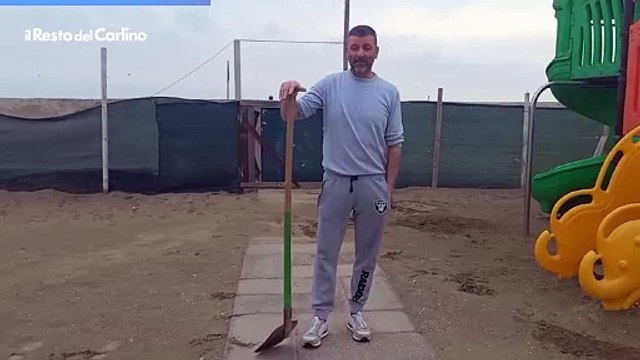 Luca Pennoni del bagno Levante: Questo ? un mestiere che ci piace, non vorremmo perdere tutto per la a Bolkestein