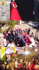 निजी जीवन की प्रदर्शनी || आचार्य प्रशांत