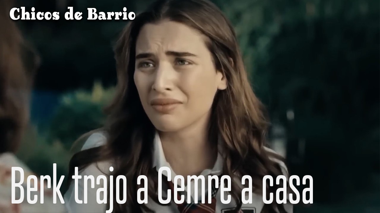 Berk trajo a Cemre a casa