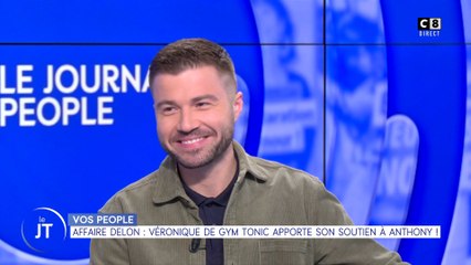 Vos people : l'actrice Angela Bassett raconte comment elle dort avec son Oscar !