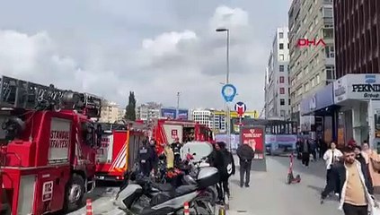 Üniversite öğrencisi metro raylarına atladı: Ailesine not bırakmış...