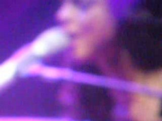 STANDING OVATION ALICIA KEYS