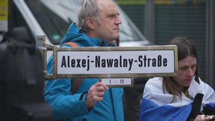 Russian Expatriates in Berlin Voice Concerns Ahead of 2024 Election 🇷🇺