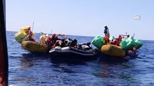 Akdeniz'de en az 60 düzensiz göçmen kayboldu