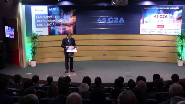 Moreno apuesta por crear ecosistemas favorables a las empresas en el 45 aniversario de CEA