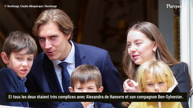 PHOTOS Charlotte Casiraghi : Ses adorables fils Raphaël et Balthazar jouent les curieux en famille à Monaco