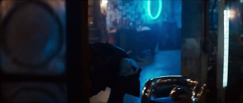 Bande-annonce de The Crow. 30 ans après un accident mortel sur le tournage, ce film culte de retour avec un remake qui s'annonce explosif